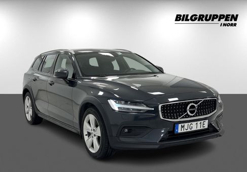 Volvo V60 Cross Country, 2020 3
