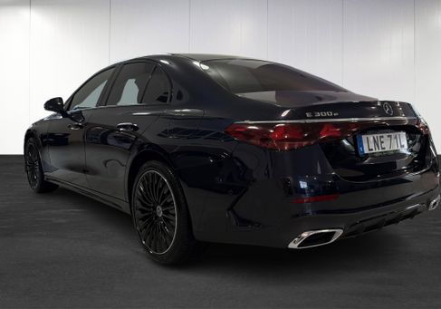 Mercedes-Benz E 300, 2026 3