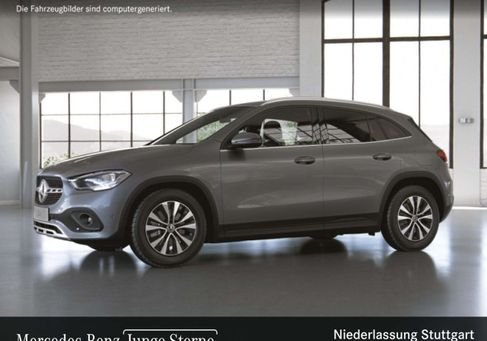 Mercedes-Benz GLA 250, 2022 3