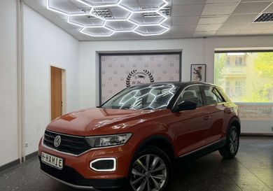 Volkswagen T-Roc, 2018