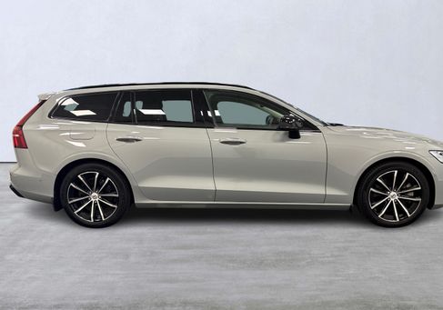 Volvo V60, 2025 3
