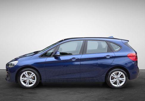 BMW 218, 2018 3