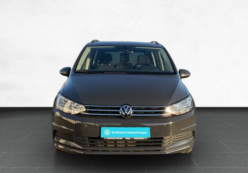 Volkswagen Touran, 2022 3