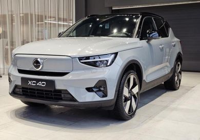 Volvo XC40, 2023