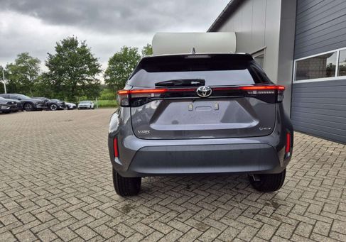 Toyota Yaris Cross, 2025