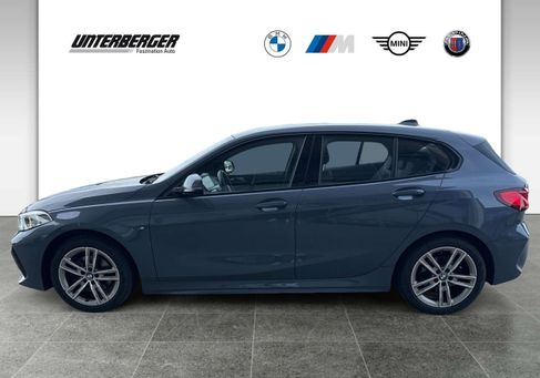 BMW 118, 2022