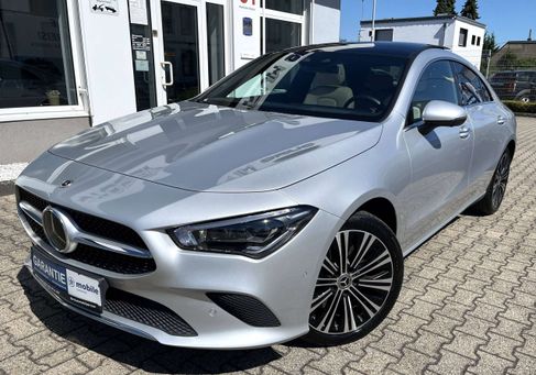 Mercedes-Benz CLA 250, 2022