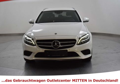 Mercedes-Benz C 300, 2020