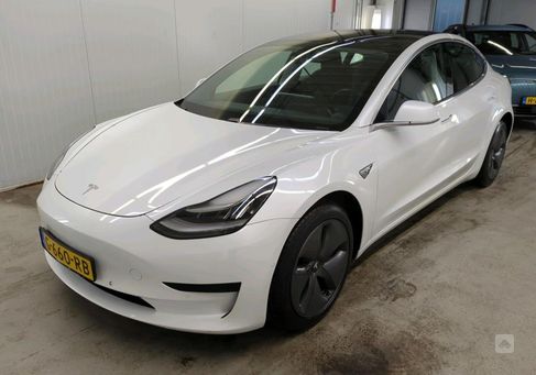 Tesla Model 3, 2019