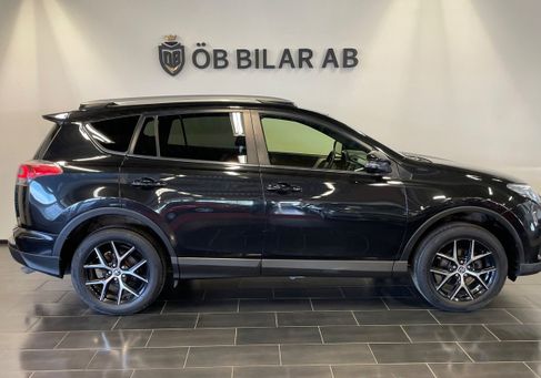 Toyota RAV 4, 2016