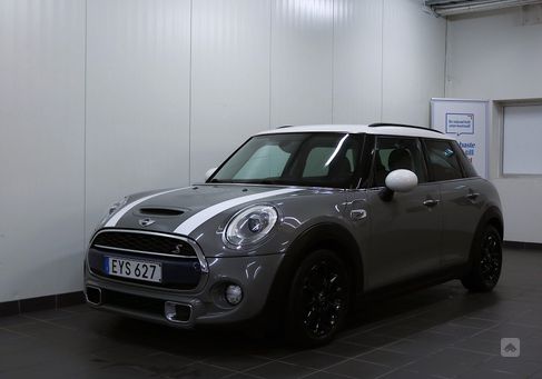 MINI, 2015