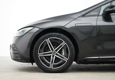 Mercedes-Benz EQE, 2023