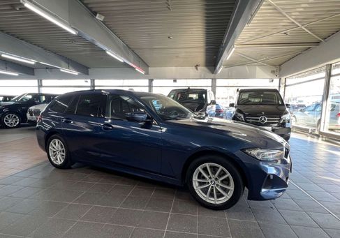 BMW 320, 2022