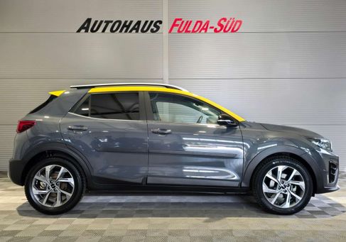Kia Stonic, 2022 3