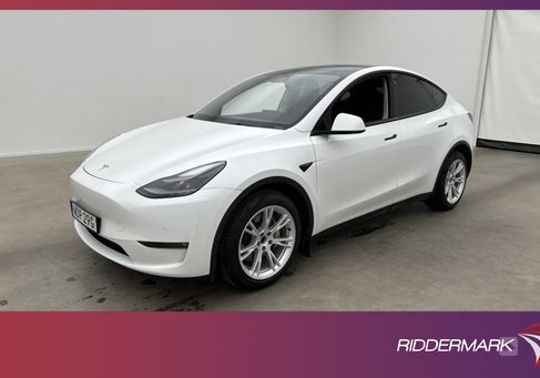 Tesla Model Y, 2021