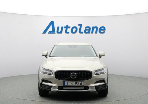 Volvo V90 Cross Country, 2018