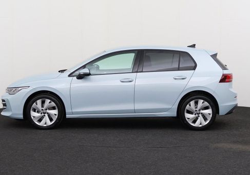 Volkswagen Golf, 2025