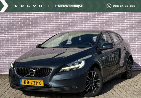 Volvo V40, 2016