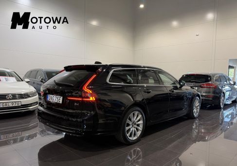 Volvo V90, 2021