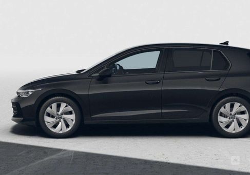 Volkswagen Golf, 2024