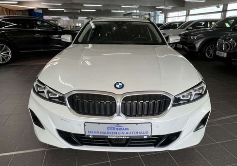 BMW 318, 2022