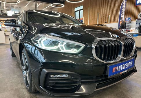 BMW 120, 2021