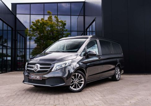 Mercedes-Benz 300, 2022