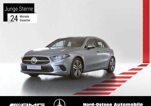 Mercedes-Benz A 160, 2022