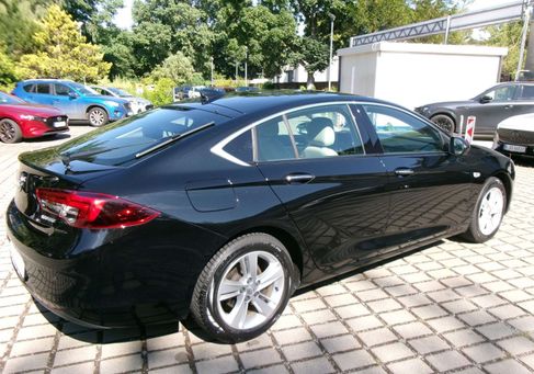 Opel Insignia, 2018 3