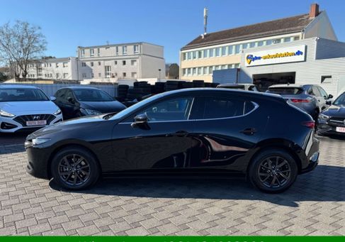 Mazda 3, 2021