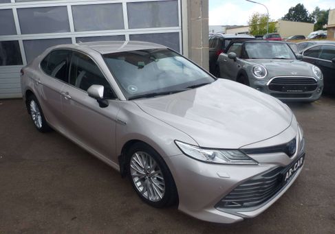 Toyota Camry, 2019 2