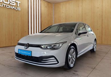 Volkswagen Golf, 2021
