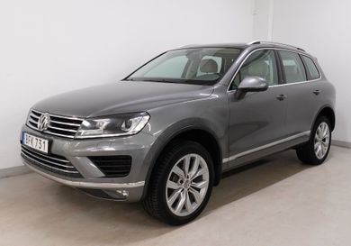 Volkswagen Touareg, 2015