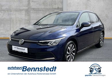 Volkswagen Golf, 2022