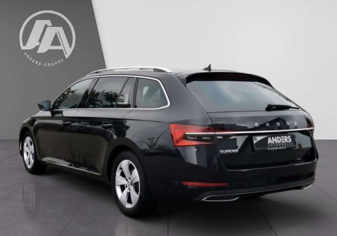 Skoda Superb, 2022