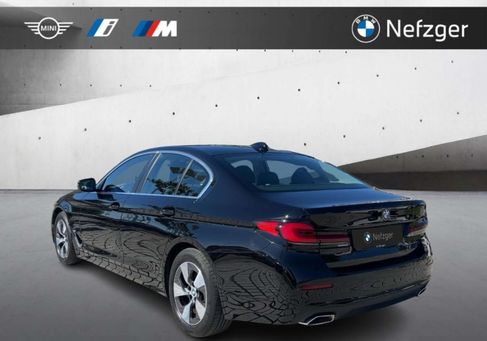 BMW 520, 2023 3