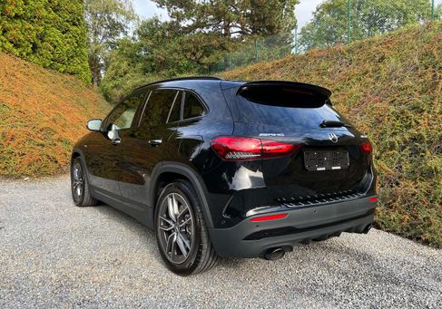 Mercedes-Benz GLA Klasė, 2021