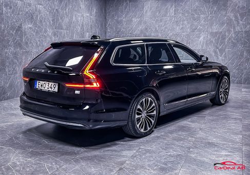 Volvo V90, 2023