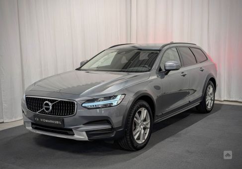 Volvo V90 Cross Country, 2018