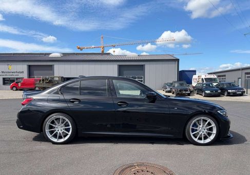 BMW 330, 2021 2