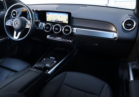 Mercedes-Benz GLB 180, 2023