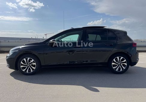 Volkswagen Golf, 2023