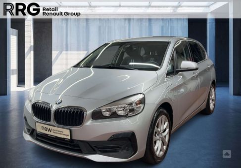 BMW 225, 2019