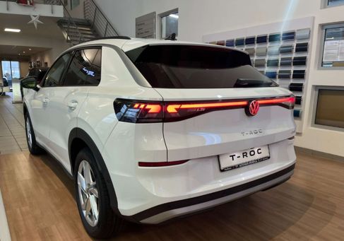 Volkswagen T-Roc, 2025