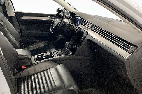 Volkswagen Passat, 2019