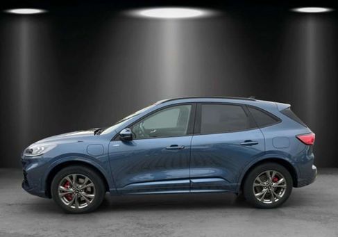 Ford Kuga, 2021