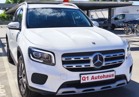 Mercedes-Benz GLB 180, 2023