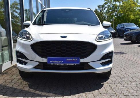 Ford Kuga, 2022