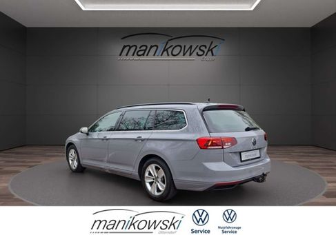 Volkswagen Passat Variant, 2023 3
