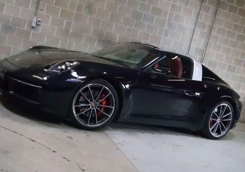 Porsche 911, 2023